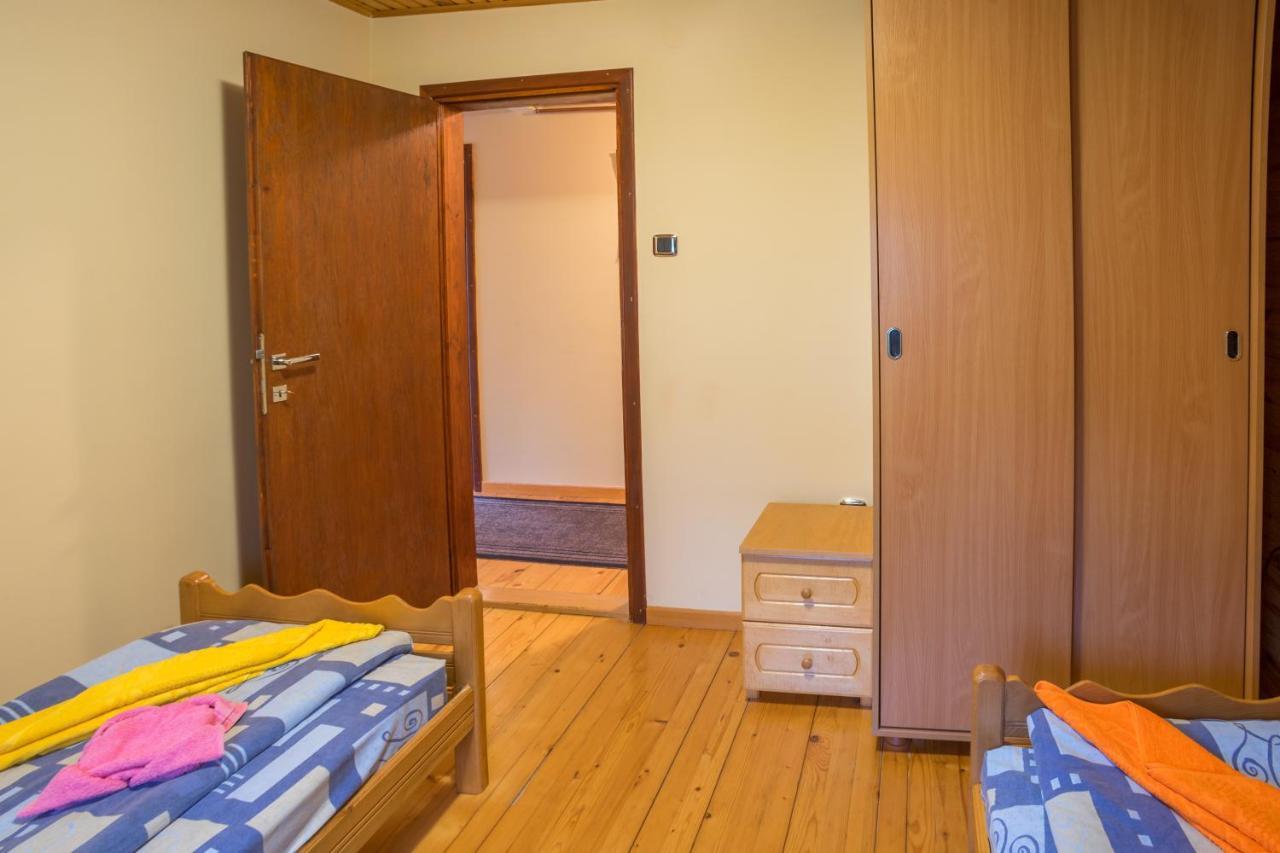 Apartman Micun Bozovic * זבליאק
